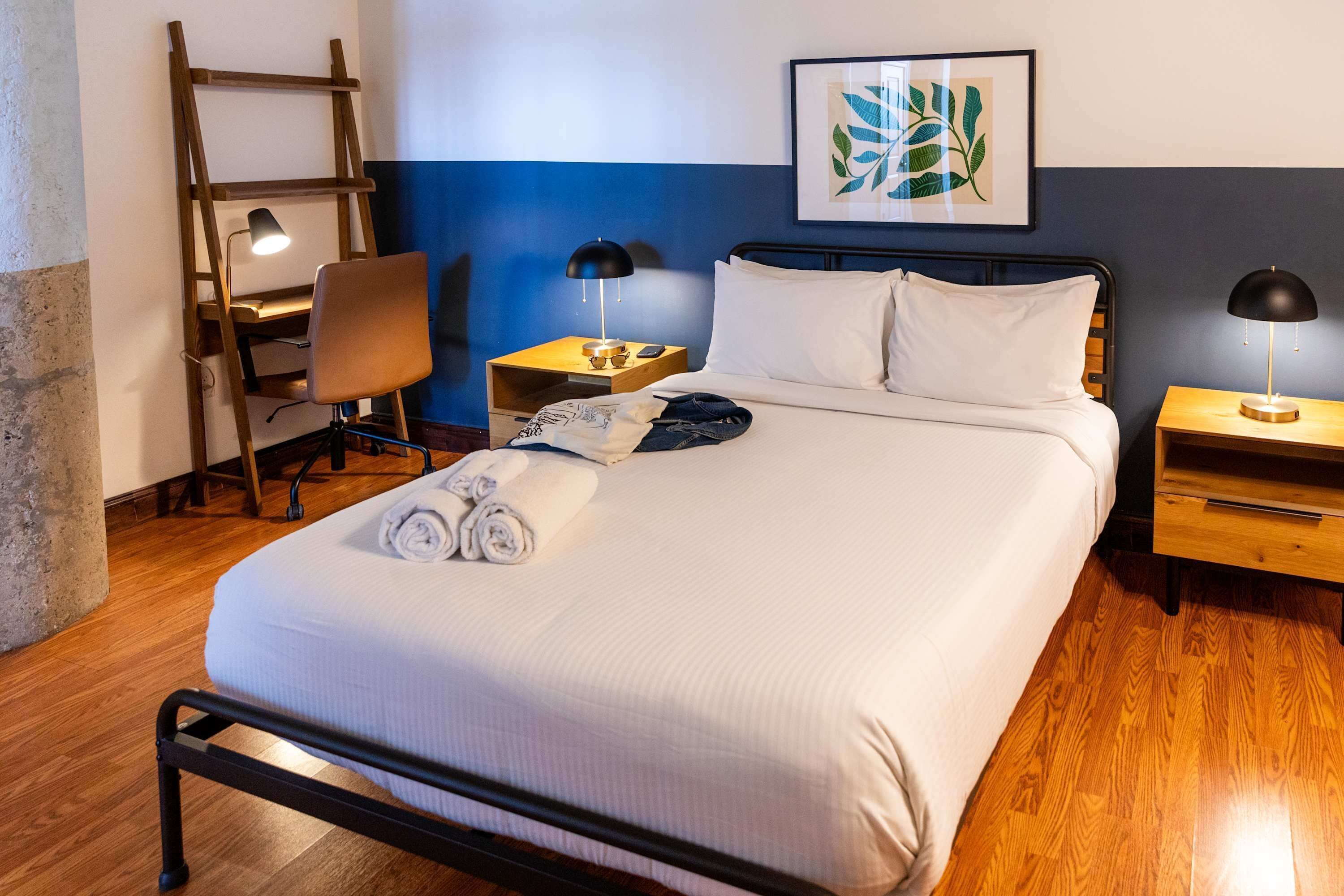 公寓 | 2 多间卧室、床单