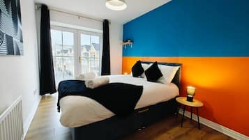 4 habitaciones, tabla de planchar con plancha y wifi gratis