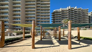 House - Has it all Beachfront Retreat With Stunning Views (Puerto Peñasco)