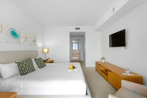 Room - Amazing View Balcony Gym Pool (Hallandale Beach)