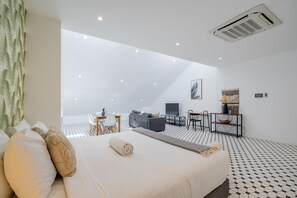 Apartment | 1 bedroom, Internet - w Perfect Loft in Plaza Catedral (Panama City)
