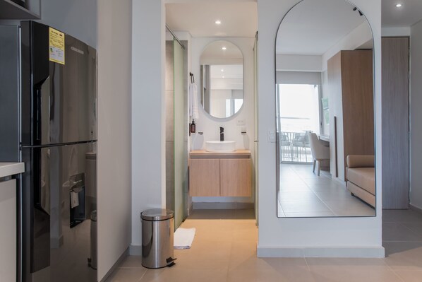 1 bedroom, Internet - w Comfortable Loft w Balcony in Crespo (Cartagena)