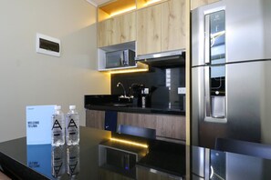 Apartment | 1 bedroom, Internet - w Elegant 1BR w AC in San Isidro (Lima)