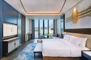 Familienvilla, Terrasse, Gartenblick | Wohnbereich