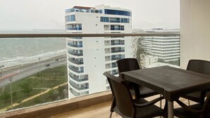 Apartment | 1 bedroom, high-speed internet - w Marvelous Loft With Balcony in Crespo (Cartagena)