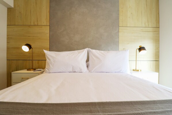 Apartment | 1 bedroom, Internet - w Illustrious 1BR w Balcony in Miraflores (Lima)