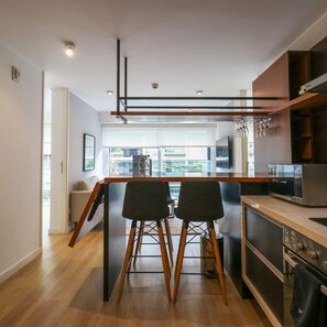 Apartment - Marvelous 2BR With Balcony Near Kennedy Park (Lima)