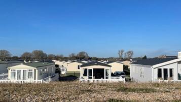 House | 2 bedrooms, iron/ironing board, Internet