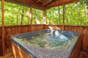Bain à remous extérieur