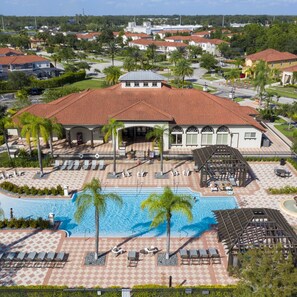 獨棟房屋 | 12 間臥室、網路服務