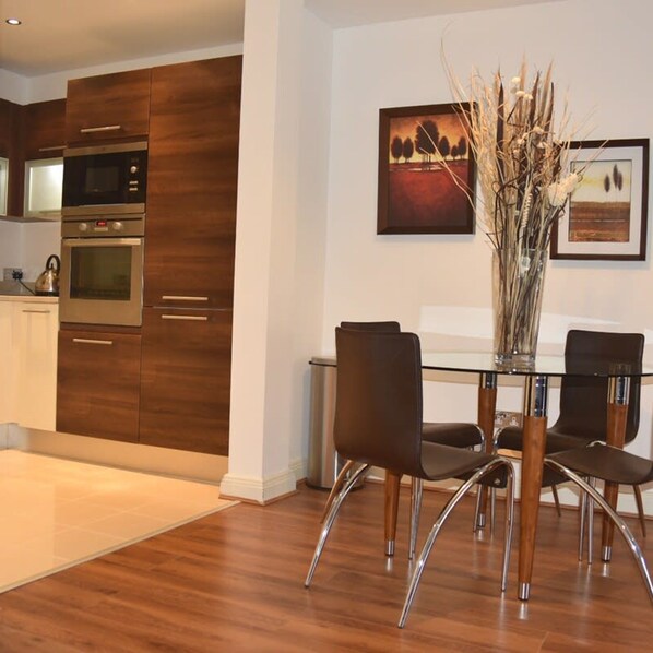 Room - The Grange (Dublin)