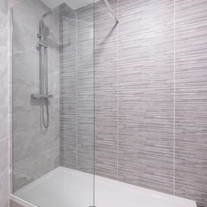 House | 2 bedrooms, Internet - Ferncourt Stepaside (Dublin)