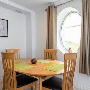 Apartment | 2 Schlafzimmer, Internetzugang