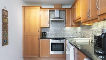 2 bedrooms, Internet