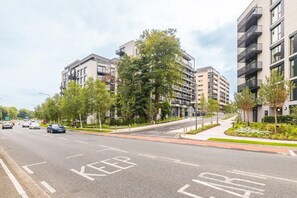 Huoneisto | 2 makuuhuonetta, työpöytä