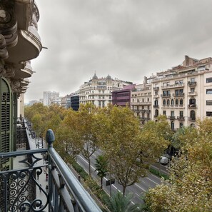 Apartment | 2 bedrooms, Internet - The Avenue 2BR Luxury Unit in Diagonal Ave (Barcelona)