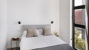 Exterior - Grand Oasis Bright 2 Bedroom in Poble Nou (Barcelona)