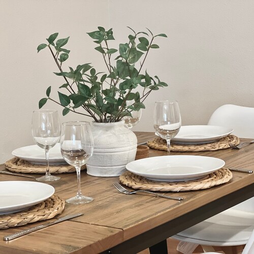 Relaxing 2-br Apt With Pool Hot Tub Gym and Basketball Court Access