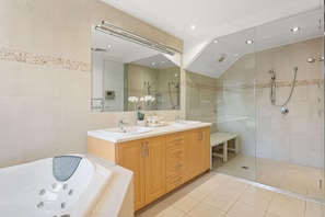House | 4 bedrooms, Internet - Sunset View Luxury 4 Bedrooms With Sauna (Mount Martha)
