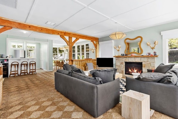 House | 4 bedrooms, Internet