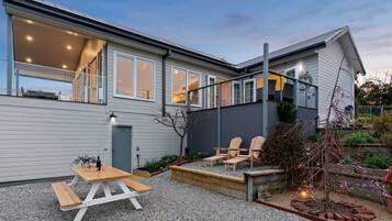 House | 4 bedrooms, Internet