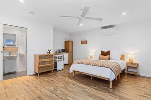 House | 4 bilik tidur, Internet