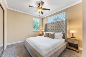 Apartment - 2BR Getaway Pool Gym Basketball Court Theater Access (Reno)