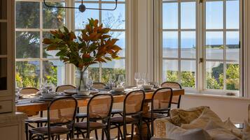 Rumah | 5 kamar tidur dan internet