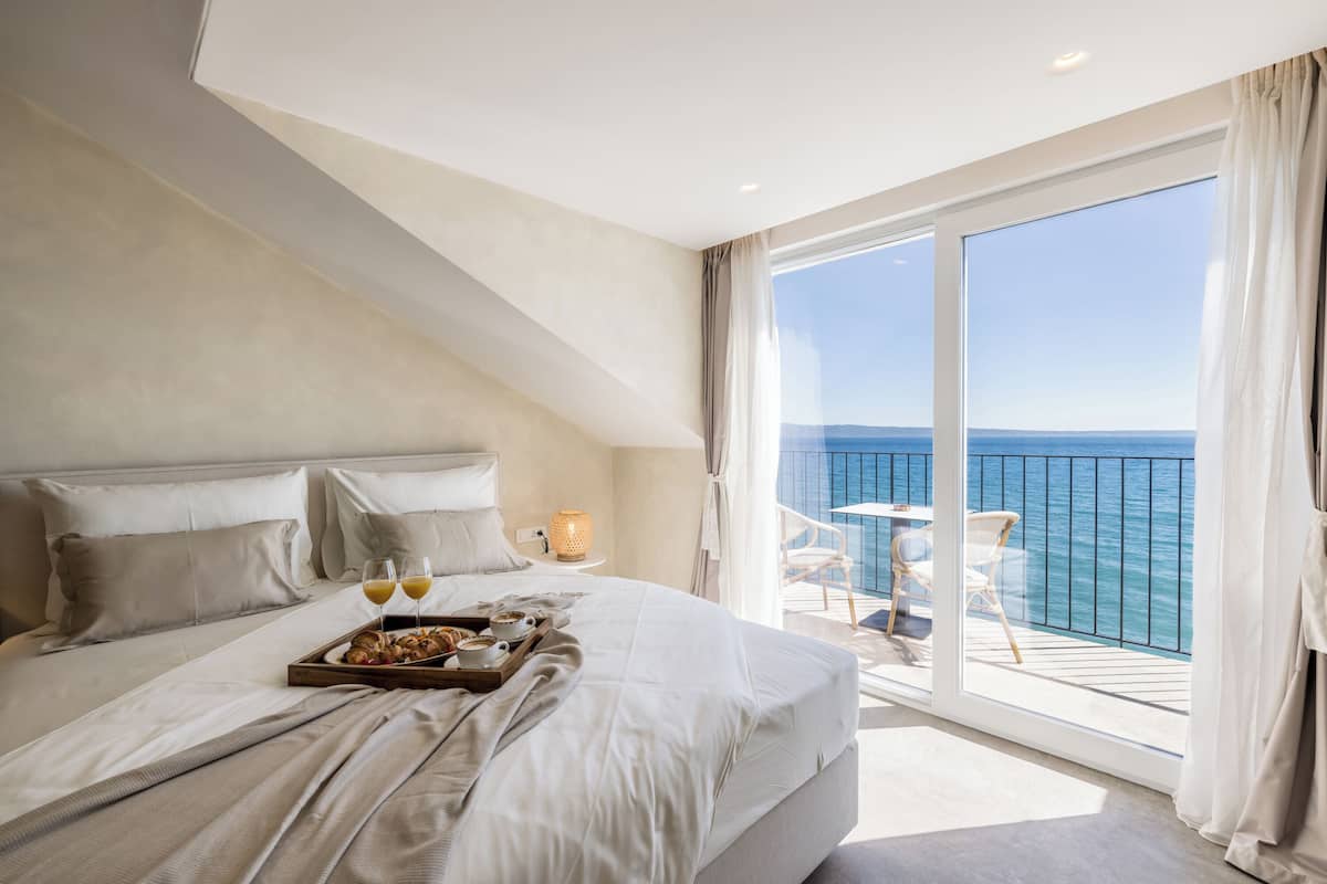 Chambre Double, balcon, vue mer