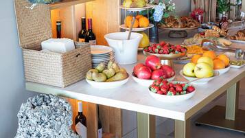 Gratis morgenmadsbuffet hver dag