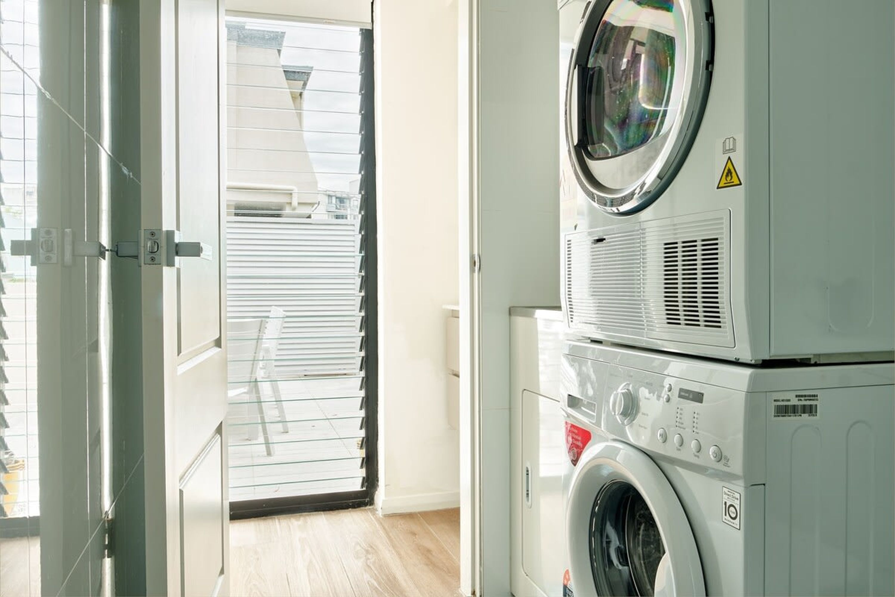 Apartment | 3 bedrooms, desk, Internet