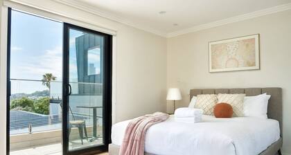 Balmain Family Tranquility - Harbour Views