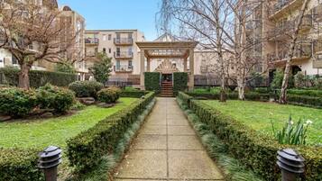 Apartment | 3 bedrooms, Internet