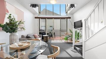 Apartment | 3 bedrooms, Internet