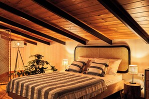 3. Two-storey Deluxe Apartment with bathtub and stunning rooftop terrace. Oceanview. | 1 quarto, individualmente decorados, individualmente mobiliados