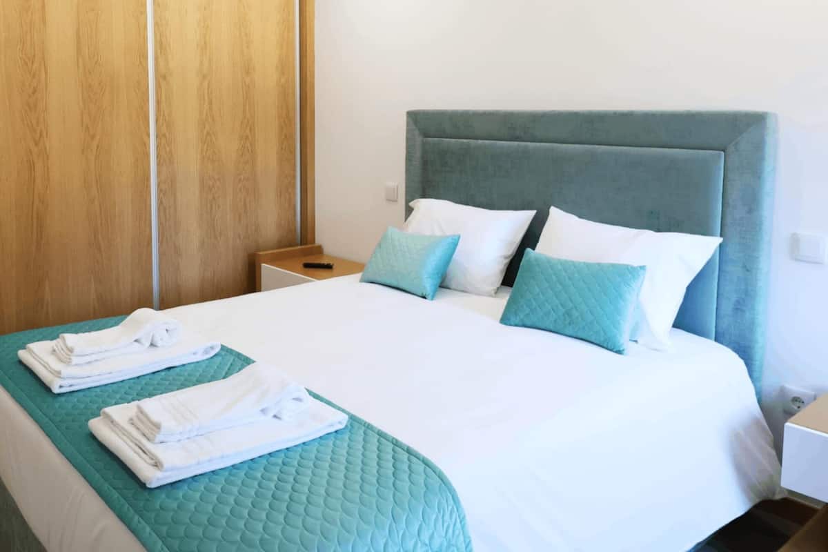 Exclusive Apartment, 1 Double Bed with Sofa bed