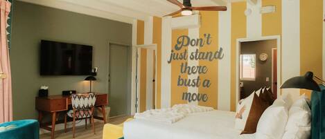 Villa, Accessible | 16 bedrooms, Internet