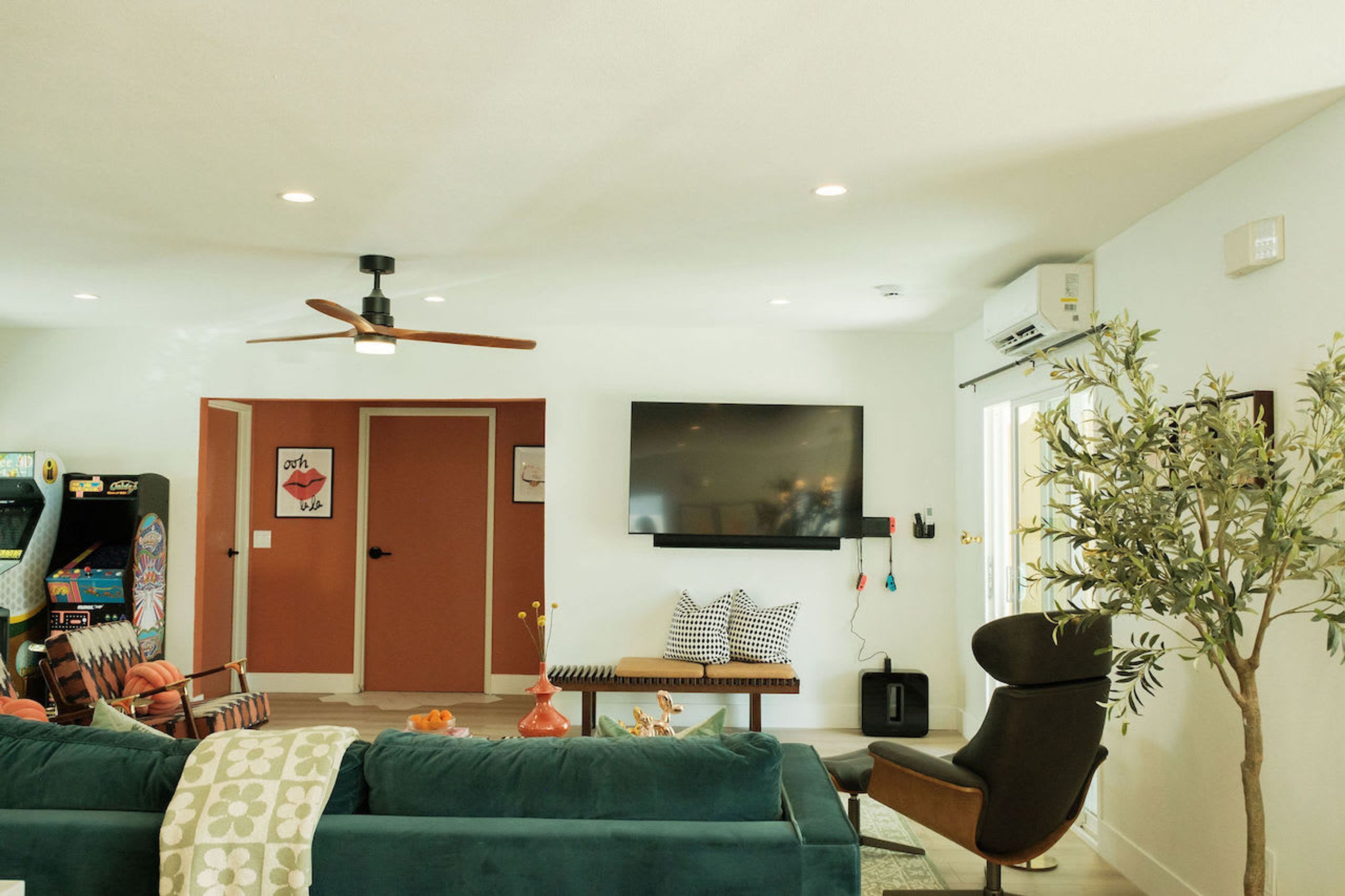 Villa, Accessible | 16 bedrooms, Internet