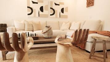 Vila, akses difabel | 9 kamar tidur, meja kerja, dan internet