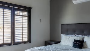 Unclassified image, 2 of 33, button - Stunning Modern Home (Puerto Peñasco)