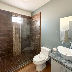 House | 3 bedrooms - Sleek Downtown Escape With Private Parking (Puerto Peñasco)