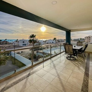 อพาร์ทเมนท์ | 2 ห้องนอน