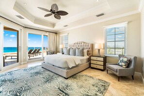 Room - Luxury Penthouse Condo With 360 Oceanviews (Seven Mile Beach)