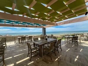 6 bedrooms - Brand New 6 Bedroom Penthouse (Puerto Peñasco)