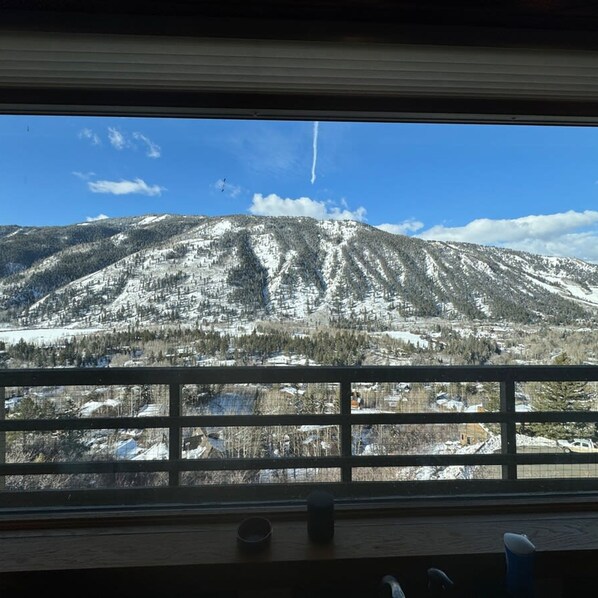 ハウス | 4 室のベッドル��ーム、インターネットアクセス