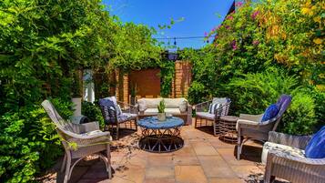 House | 6 bedrooms, Internet