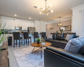 Apartment - 4Bd Close to Disney With Pool at Storey Lake 2560 (Kissimmee)