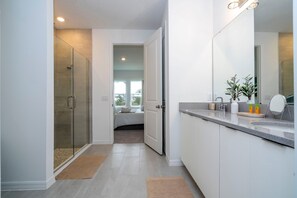 House | 4 bedrooms, Internet - Stunning 4Bd Close to Disney Glen at West Haven 2198 (Davenport)