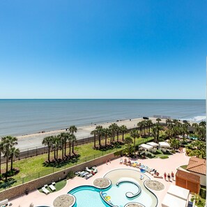 Apartment | 3 bedrooms, iron/ironing board, Internet - Unique Beachfront Condo With Exceptional Views (Galveston)