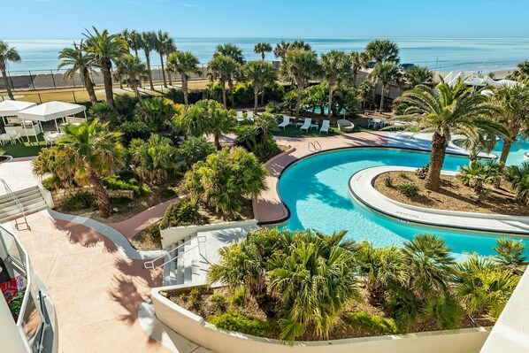 Apartment | 3 bedrooms, iron/ironing board, Internet - Unique Beachfront Condo With Exceptional Views (Galveston)